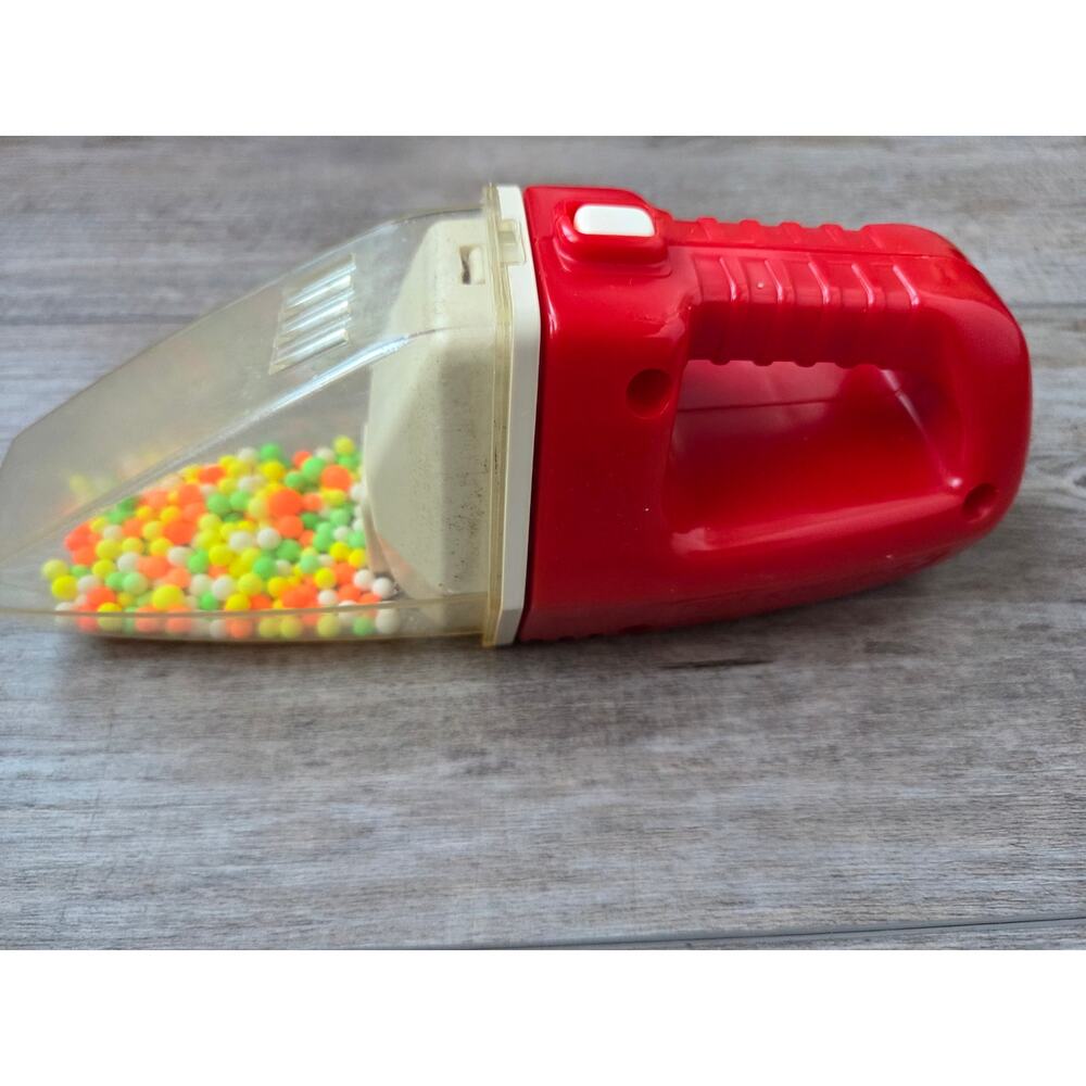 Vintage 1986 Fisher-Price Magic Vac Toy Vacuum #2007 - Tested & Working‎